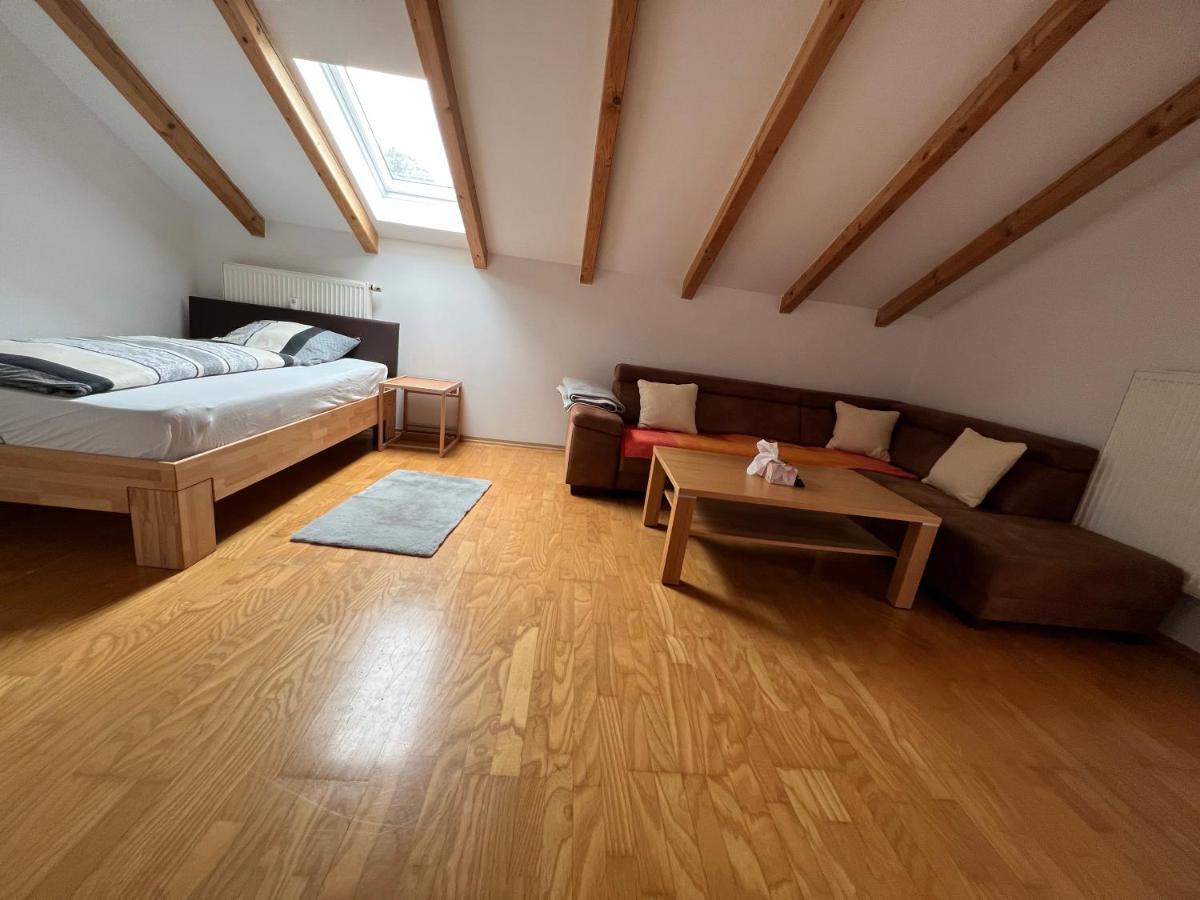 D&R Appartement Bei Rosenheim Kültér fotó