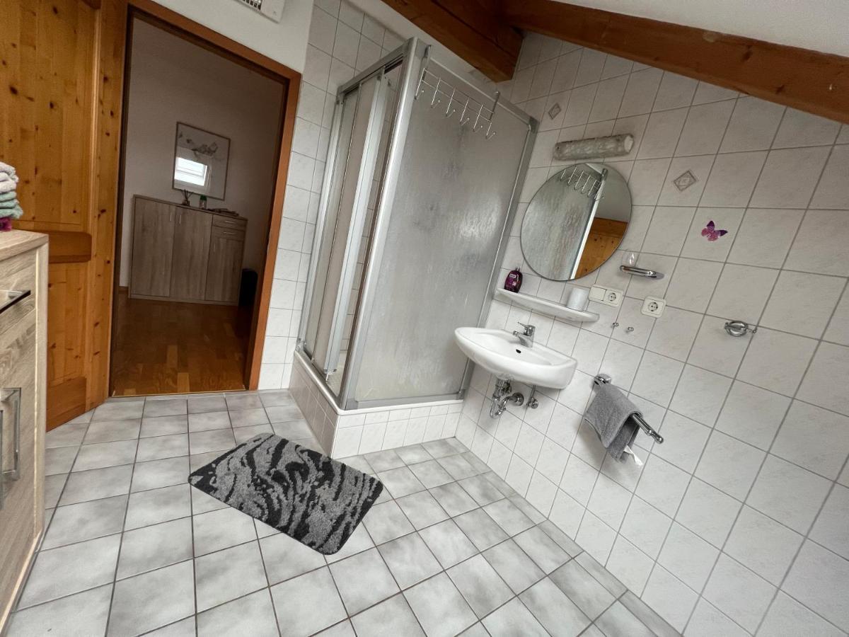 D&R Appartement Bei Rosenheim Kültér fotó